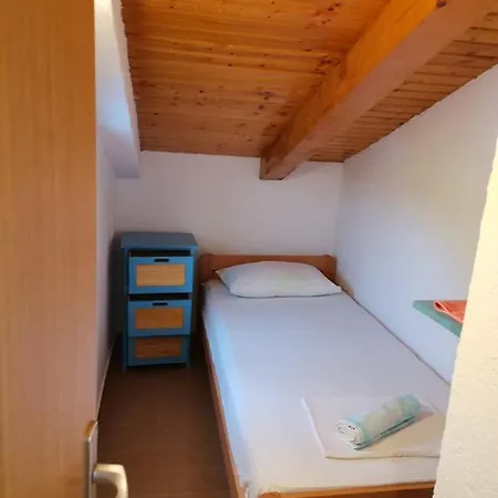 Apartmani Omišalj Exterior foto