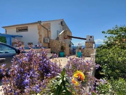 Apartmani Omisalj * Omišalj
