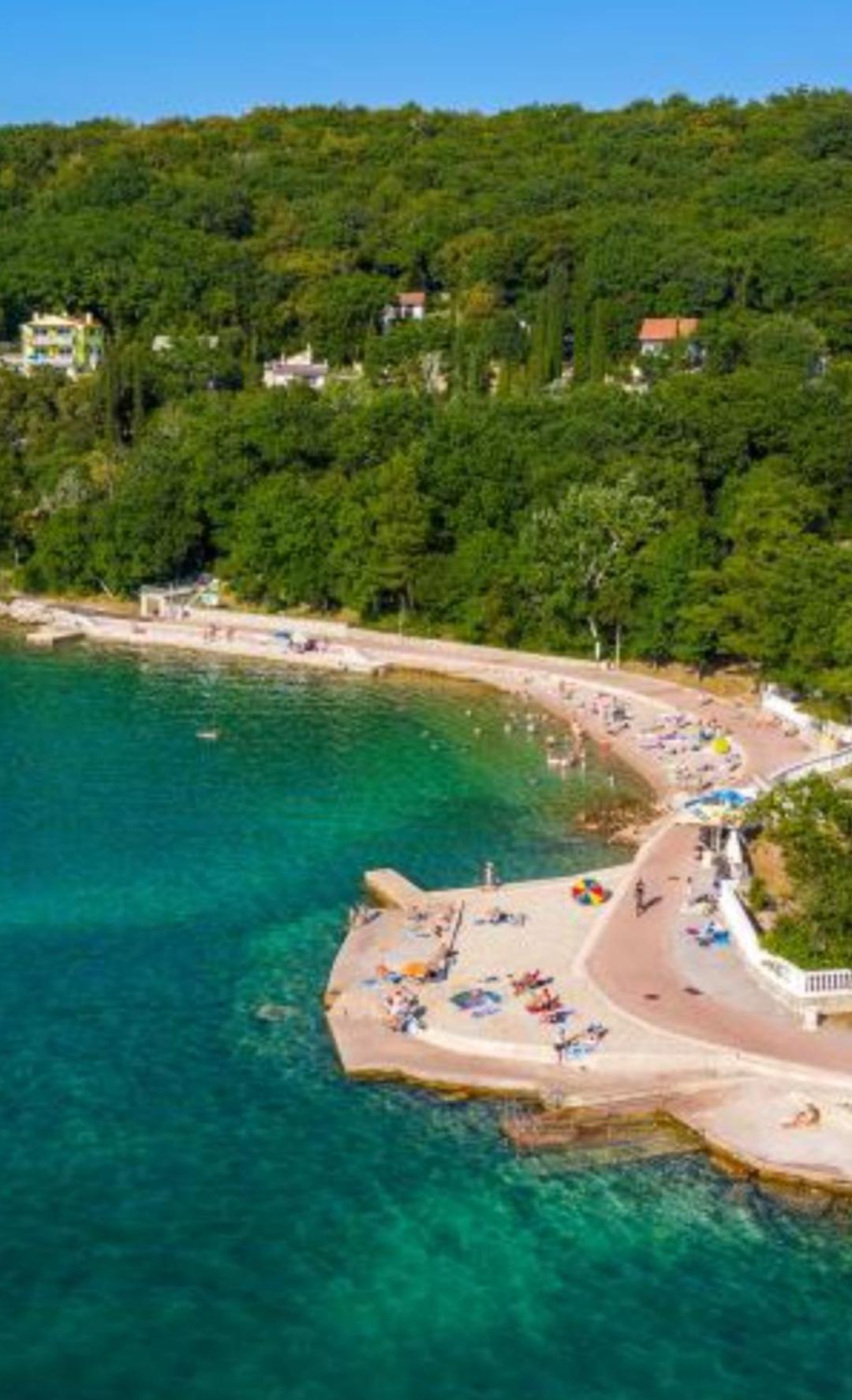 Apartmani Omisalj Apartment *
