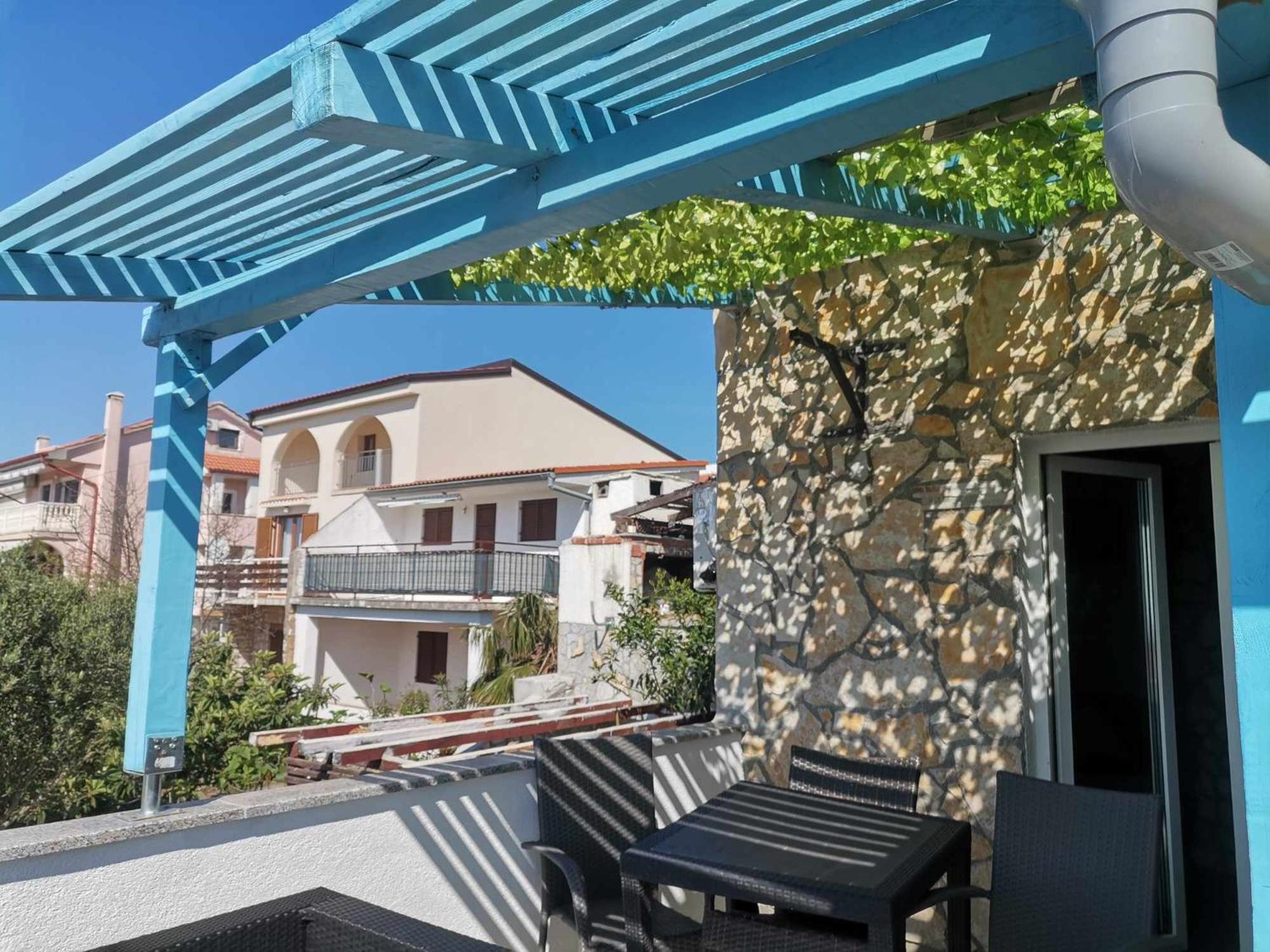 Apartmani Omisalj * Omišalj